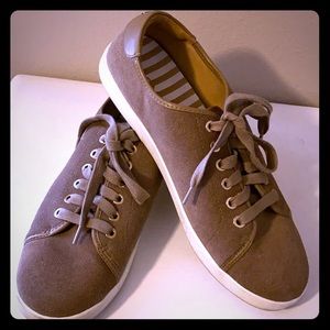 Vionic Brinley Casual Sneakers - Tan/Taupe